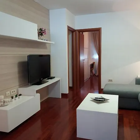 Mare De Lux 4* Apartman *